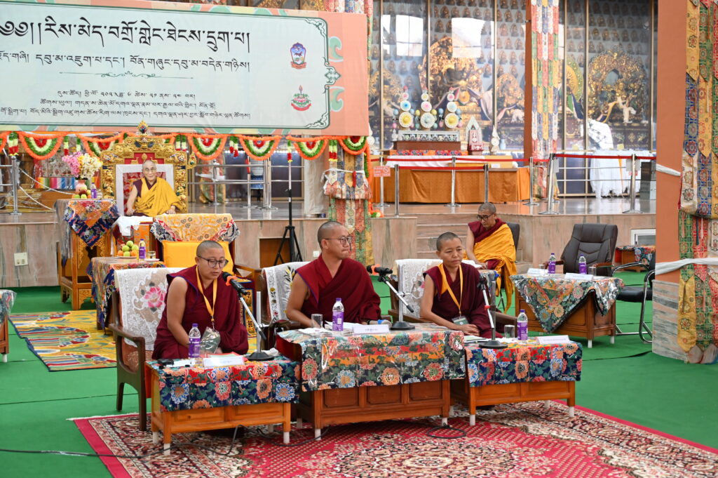 Department of Religion & Culture in Collaboration with Gaden Shartse and Gaden Jangtse Monasteries Hold 6th Non-sectarian Debate.